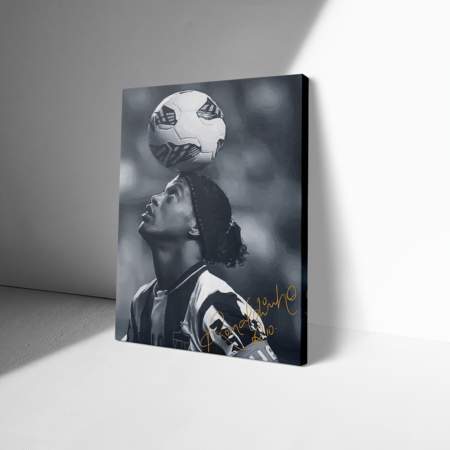 RONALDINHO CANVAS PRINT